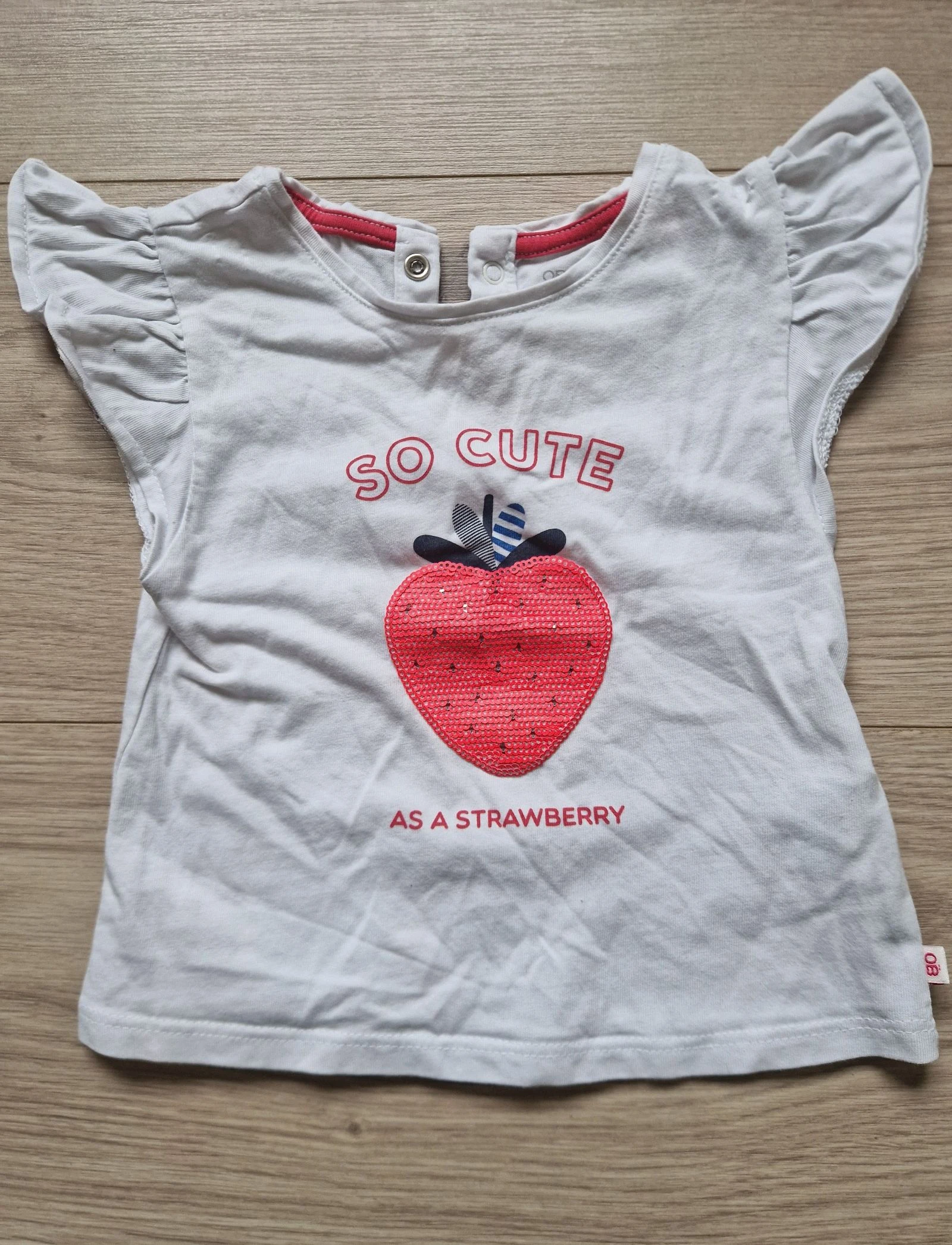 🍓 T‑shirt Obaïbi – bébé fille – 12 mois / 74 cm – bon état